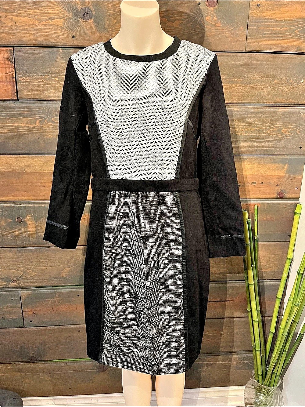 Calvin Klein Geometric Midi Dress in Black & White Size 8